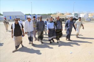 اخبار وردت الآن – السنةري يزور مطار سيئون للاطلاع على التحضيرات لاستقبال أولى الرحلات بعد إعادة التشغيل