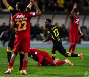 الجولة السادسة عشر.. الاتحاد يواجه تحدياً أمام الاتفاق.. والهلال يلعب ضد نيوم