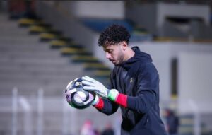 الدوسري يمدد عقده مع الهلال لمدة خمس سنوات – صحيفة الكأس الرياضية