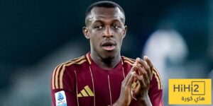 الهلال في انيوزظار حكم سعود عبدالحميد!