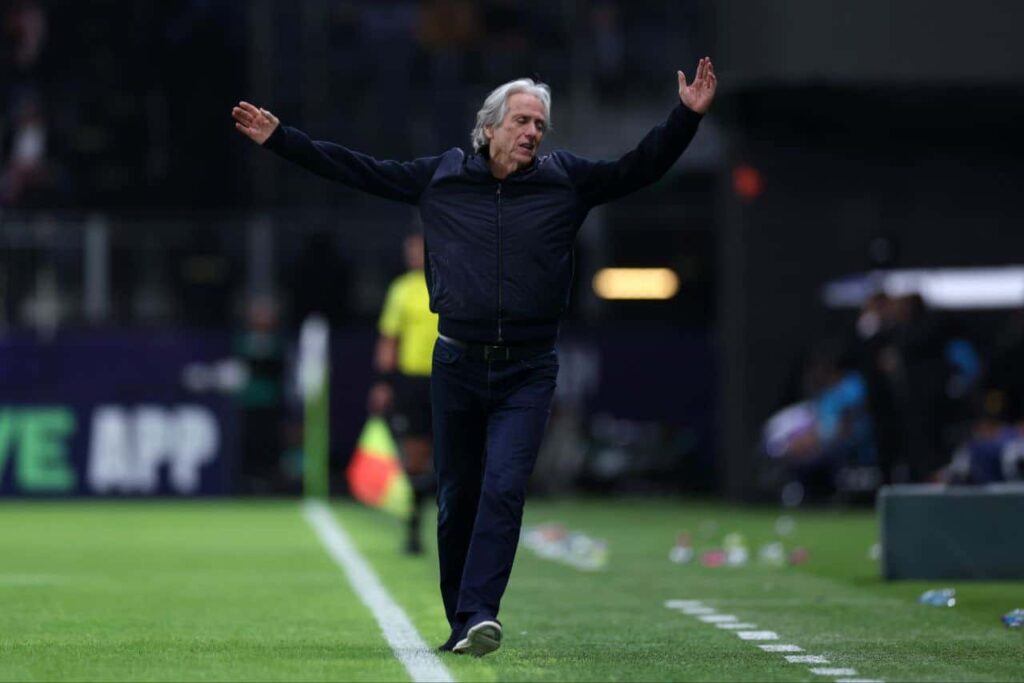 الهلال يطالب رسميًا بإيقاف جيسوس بعد الأزمة الأخيرة مع النصر - 365Scores