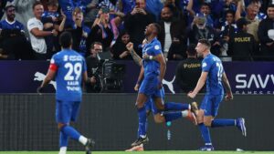 بالفيديو.. هوساوي والدوسري يشاركان في تدريبات الهلال لأول مرة | كووورة