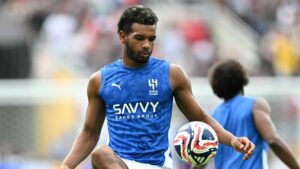 بعد مباراة الشباب.. الهلال يقرر مصير البليهي | كووورة