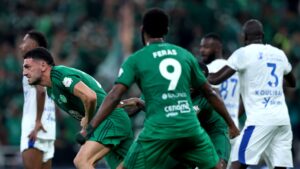 بين التاريخ والواقع.. 5 أسباب تدعم تفوق الأهلي في كلاسيكو الهلال | كووورة