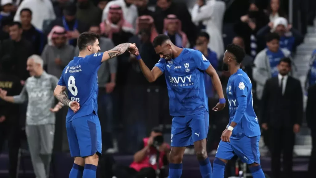 قتل للاعب السعودي.. أسطورة الهلال الشهير يحذر من هذا القرار وعقوبته ستكون كارثية!
