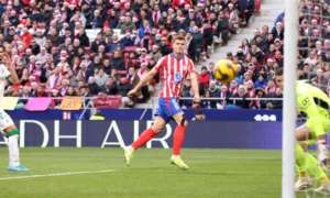 تقرير: الهلال يعتبر سورلوث خياراً بارزاً لتعزيز خط هجومه