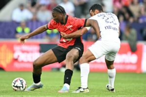 تنافس شديد بين مانشستر يونايتد والهلال من أجل الحصول على محمد قادر ميتي