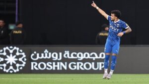 جناح الهلال يتفاوض مع كورينثيانز والصفقة تلوح في الأفق.