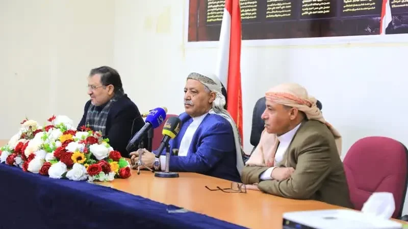 حكومة صنعاء تطيل فترة دعم الرواتب شاشوف