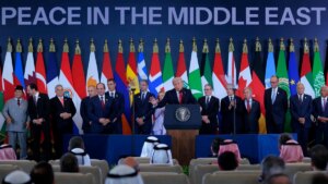 خطة ترامب لإنشاء ‘مجلس السلام العالمي’ بتكلفة مليار دولار لكل مقعد كبديل محتمل للأمم المتحدة