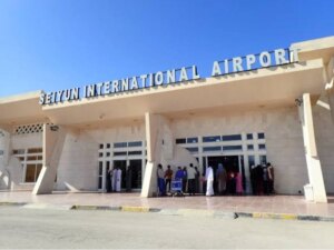 رحلات جديدة من سيئون والغيضة والمخا وسقطرى بينما مطار صنعاء ما زال مغلقًا – شاشوف