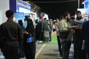 عدن: اختتام فعالية “سوق بلا نقد” للتعريف بالدفع الرقمي