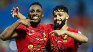 عودة أزمة أوسيمين: القادسية يُنهي مفاوضات الهلال مع محمد أبو الشامات! | العربية Goal.com