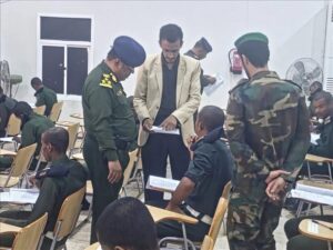 محافظتي حضرموت: وكيل المحافظة يطلق امتحانات الفصل الأول بكلية الشرطة للعام الأكاديمي