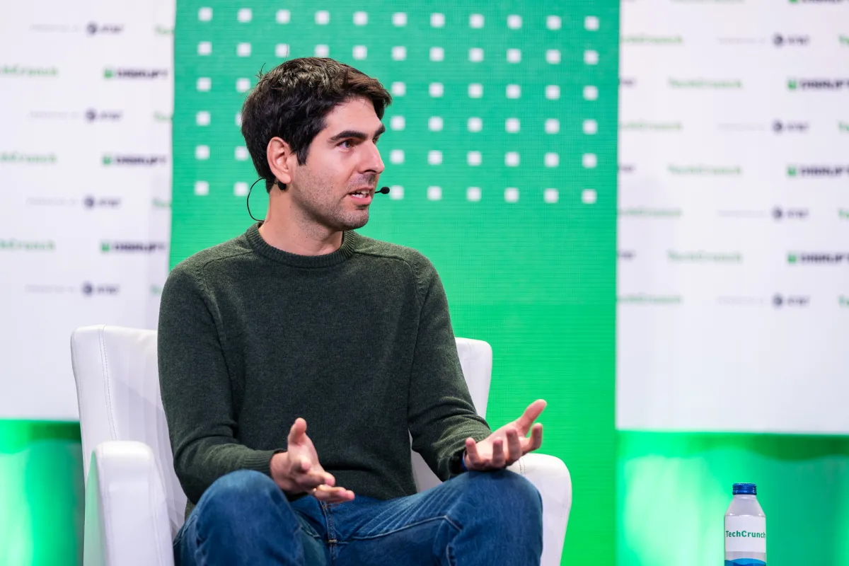 مغادرة نيكو بوناتسوس، المستثمر في ديسكورد وميركور، لشركة جنرال كاتاليست