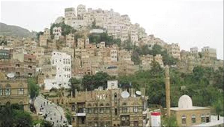 سلطة المحويت تتهم الحوثيين بارتكاب جرائم حرب في مديرية الرجم