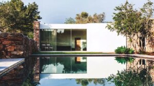 15 شقة مصممة بشكل عصري للحجز هذا الصيف