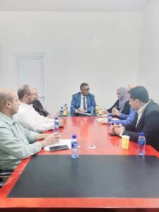 اخبار المناطق – إدارة مؤسسة مطابع الكتاب المدرسي تناقش مع وزارة التخطيط عرض توريد الورق.