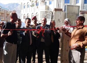 اخبار المناطق – وكيل محافظة تعز ي inaugurates رمضان المعرض في المحافظة