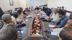 اخبار عدن – تحت قيادة مدير عام المديرية أحمد الداؤودي.. اجتماع تنفيذي المنصورة يستعرض التحضيرات للأس