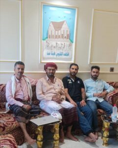 اخبار عدن – رئيس مجلس أبناء عدن في البريقة يلتقي بالقائد مروان أنجلان