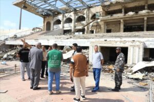 اخبار عدن – فريق هندسي من السعودية يقوم بتقييم تجديد ملعب 22 مايو في عدن