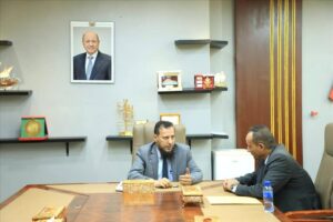 اخبار عدن – محافظ عدن يعلن تأييده للسلطة المحلية في تعزيز المنظومة التعليمية المهني والتأهيل الأكاديمي