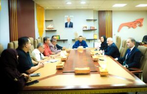 اخبار عدن – محافظ عدن يلتقي وفد برنامج الأمم المتحدة للمشاريع لتعزيز مجالات التعاون التنموي