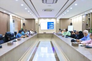 اخبار عدن – وزارة الزراعة والثروة السمكية تبحث الدراسات الفنية لتحسين الثلاجة المركزية