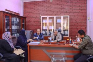 اخبار عدن – وزير الشؤون الاجتماعية والعمل يستعرض فعاليات صندوق الرعاية الاجتماعية.