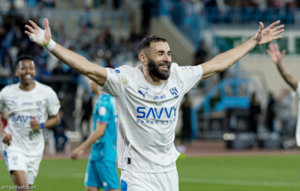 بنزيما: عودة تحديات الأصدقاء بعد 14 عامًا