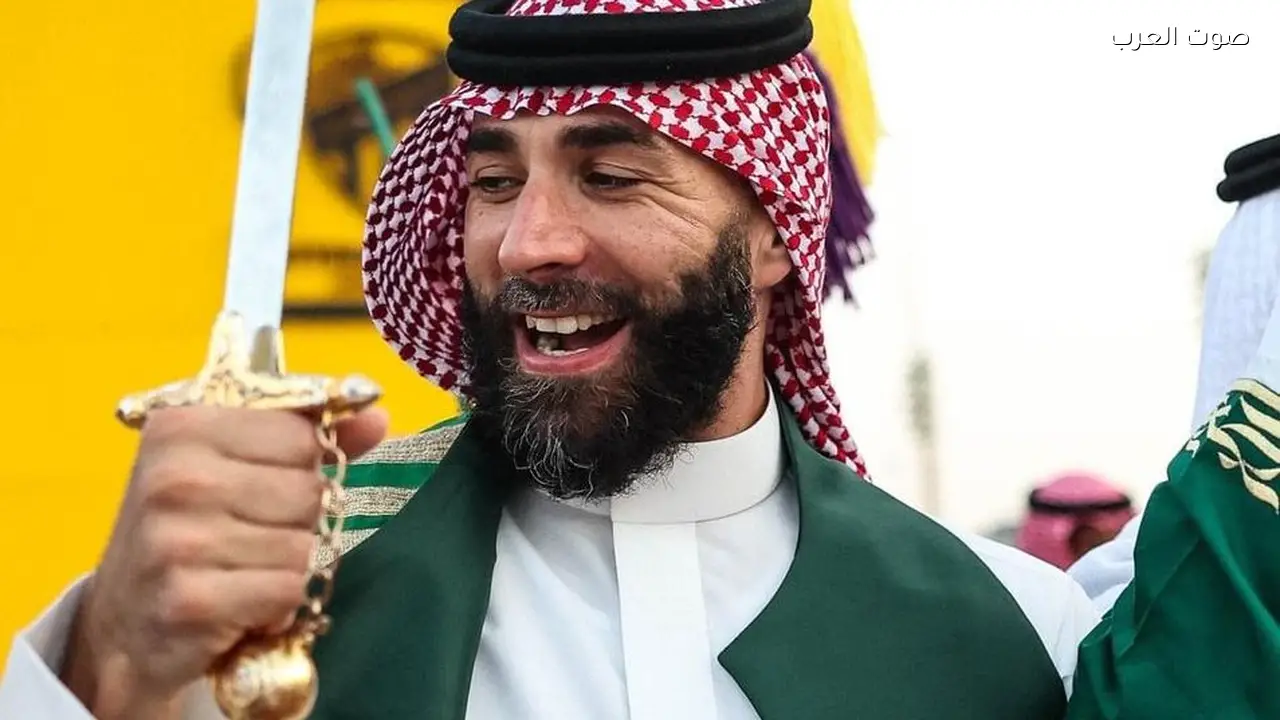 بنزيما يشارك في أول تدريب له مع الهلال السعودي - صوت العرب