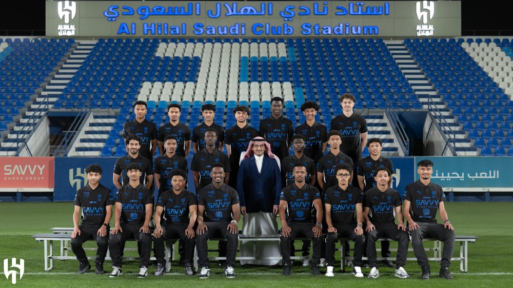 في حدث تاريخي ليس له مثيل في الهلال .. توقيع مع 22 نجم دفعة واحدة وتسريبات تكشف قائمة الاسماء