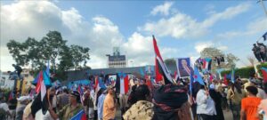 تظاهرات حاشدة في التواهي بعدن