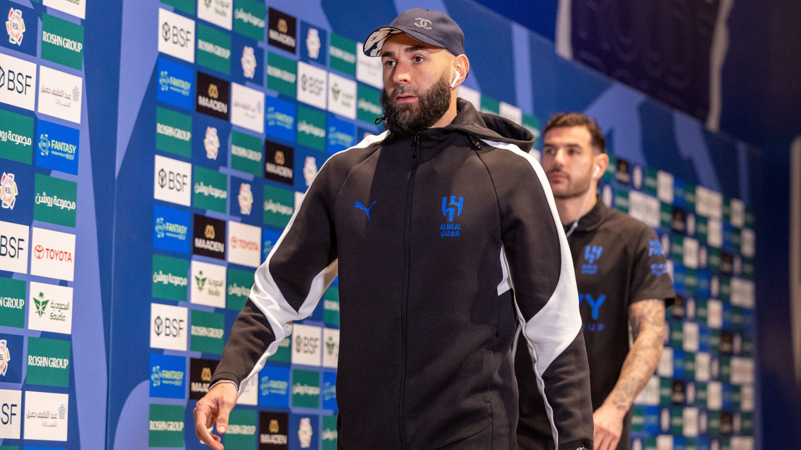 جماهير الاتحاد تتهم بنزيما بعد الكلاسيكو | كووورة