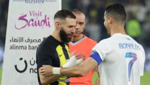 رسالة تهكمية من بنزيما إلى رونالدو بعد انيوزقاله إلى الهلال