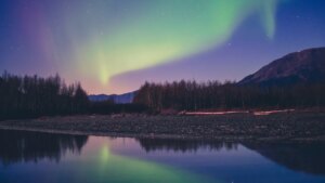 قد يكون هذا الربيع من أفضل الأوقات لرؤية الأضواء الشمالية منذ سنوات