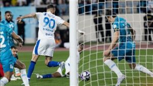 كريم بنزيما: رد فعل نادي الهلال بعد أول أهدافه في الدوري السعودي