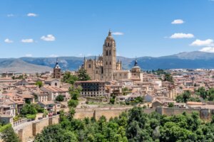 كيف تستعد إسبانيا لكسوف الشمس في أغسطس