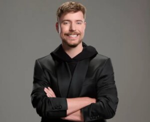 لم يعد منشئو المحتوى على يوتيوب يعتمدون على إيرادات الإعلانات — إليك كيف يقوم البعض بتنويع مصادر دخلهم