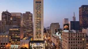 مؤسس شركة ناشئة في الذكاء الاصطناعي يخطط لتنظيم “مسيرة للمليارديرات” احتجاجاً على ضريبة الثروة في كاليفورنيا