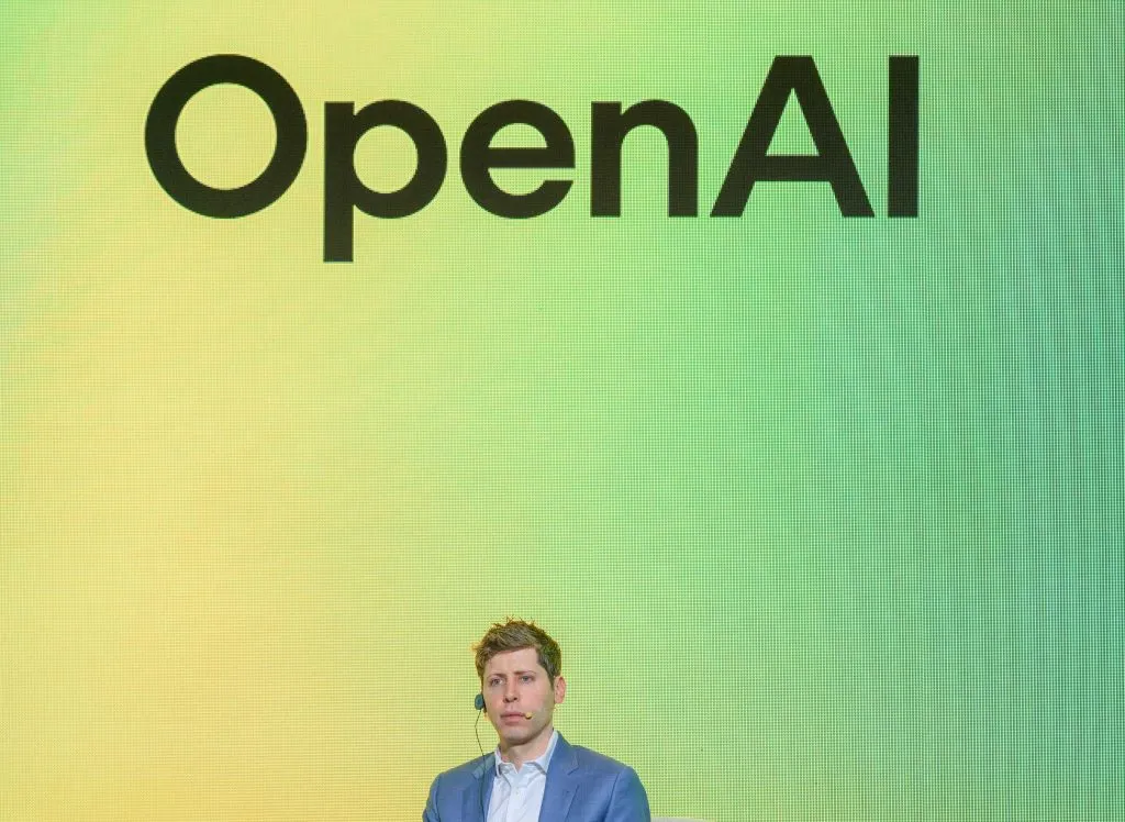 مافيا OpenAI: 18 شركة ناشئة أسسها خريجون