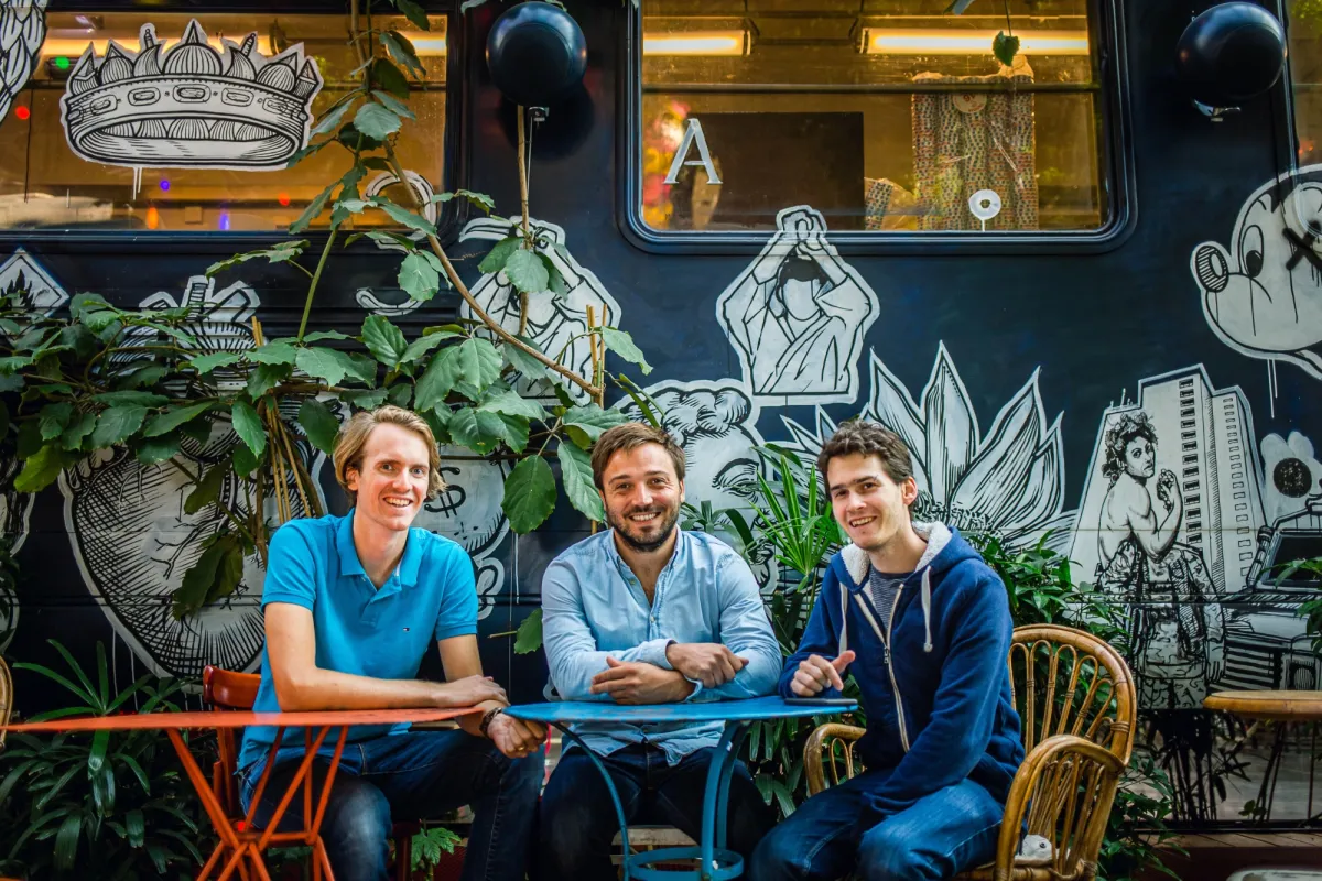 ميستريل إيه آي تشتري كوييب في أول استحواذ لدعم طموحاتها