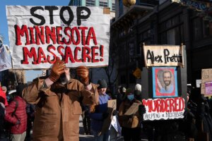 وزارة الأمن الداخلي أرسلت مئات الاستدعاءات لكشف هوية الحسابات المناهضة لـ ICE