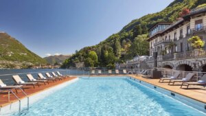 أفضل 10 فنادق في بحيرة كومو: معالم فاخرة، إقامات مفضلة للمشاهير، وفيلات تناسب العائلة بأكملها