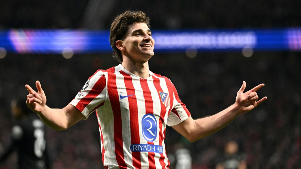 رسالة غامضة من جوليان ألفاريز حول مستقبله ونجم توتنهام يلمح إلى انضمامه لريال مدريد وبرشلونة