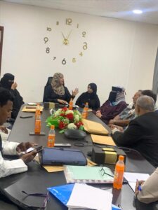 اخبار عدن – رئيسة الجهاز المركزي للإحصاء تعقد اجتماعاً عاماً مع مدراء الفروع في وردت الآن