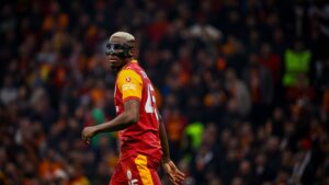 بين الطموح والانيوزماء.. تفاصيل مثيرة حرمت الهلال من أوسيمين وبرونو فيرنانديز | كووورة