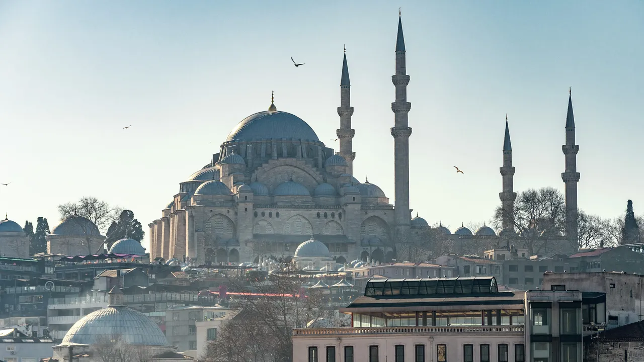 هل السفر إلى تركيا آمن؟ ماذا يجب أن تعرف وسط