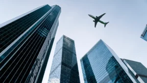 هل من الآمن السفر إلى دبي؟ نصيحة للأمريكيين بإعادة التفكير في السفر إلى الإمارات العربية المتحدة